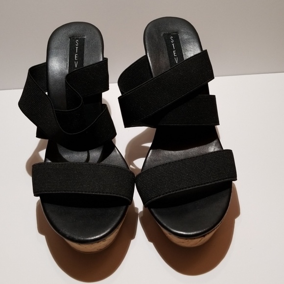 Steve Madden Shoes - Steve Madden wedges